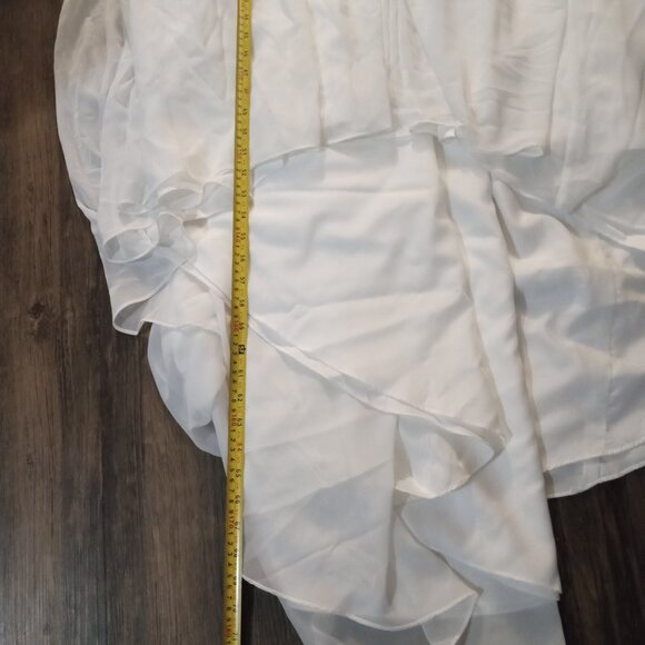 Galina David's Bridal white sleeveless off the shoulders gown size12 - Picture 11 of 11